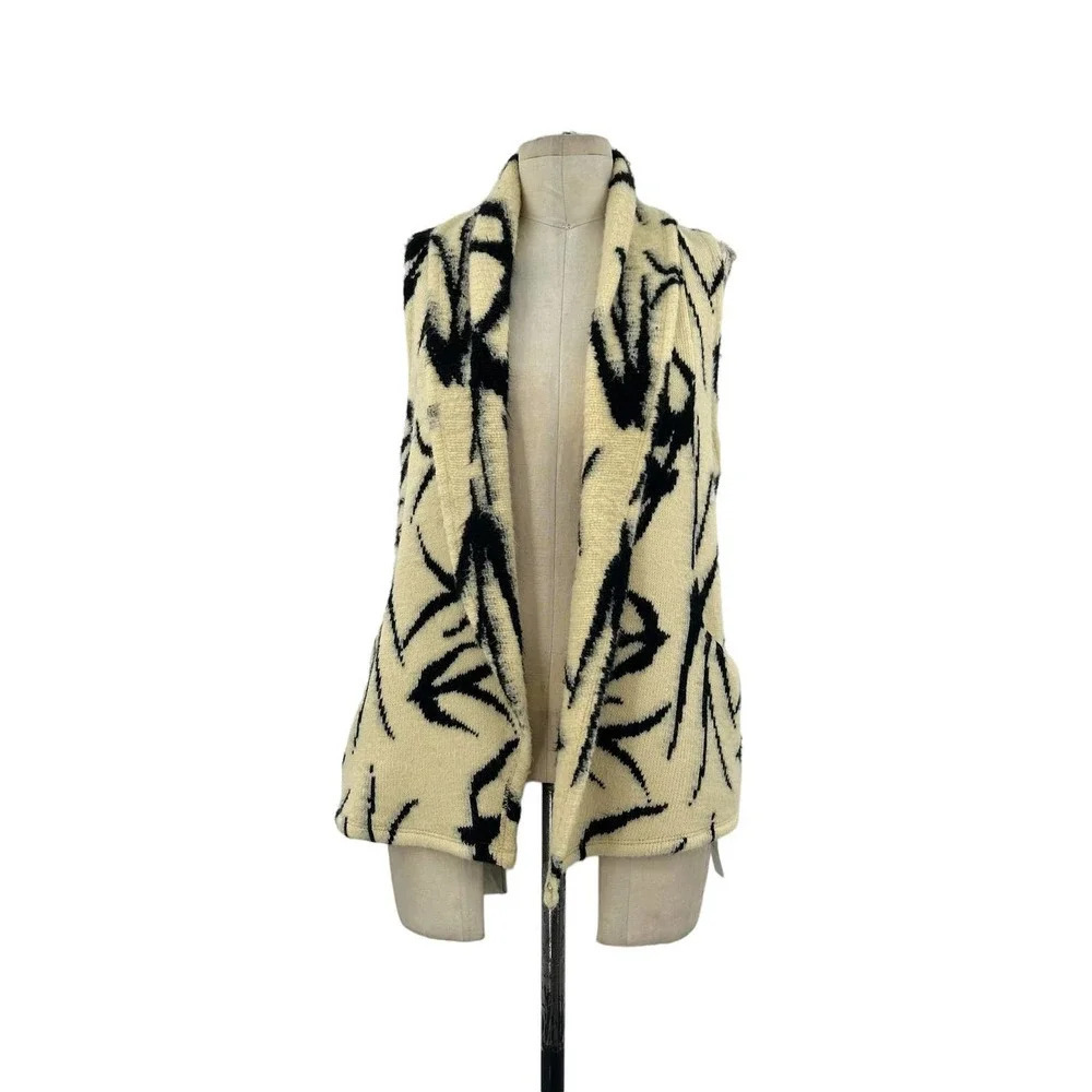 Rory Beca Cream & Black Bird Print Sweater Knit‎ Vest Size Small
